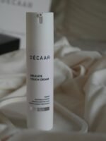 DECAAR Kremas jautriai odai
